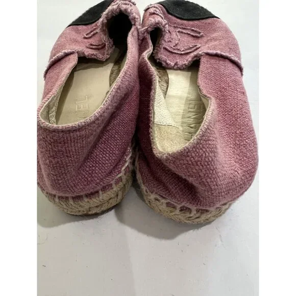 CHANEL Linen CC Espadrilles in Pink - Picture 3 of 7